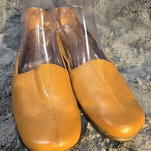 AEROSOLES Vibrant Orange Leather Flats